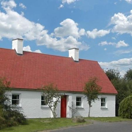 Longford Holiday Red Rose Self Catering Cottage Экстерьер фото